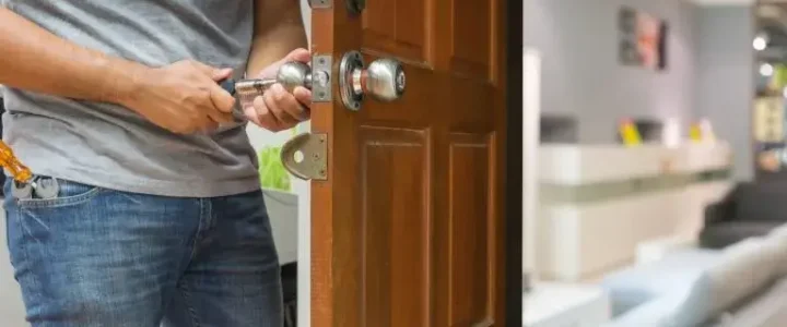 Apertura Porta Bloccata a Torino