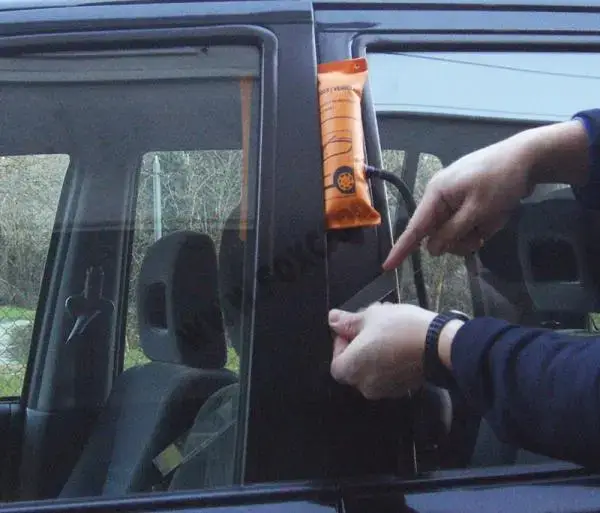 Portiera Auto Bloccata a Torino